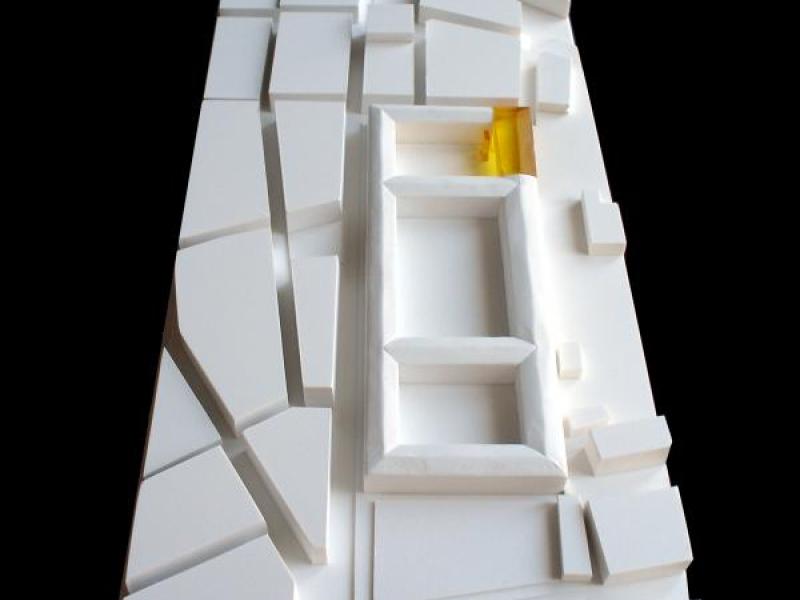 Maqueta de conjunto de actuaci�n arquitect�nica en el Cuartel del Conde Duque, MADRID