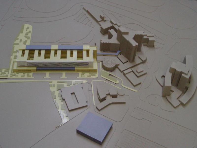 Maqueta de conjunto de ampliaci�n del Hospital 12 de Octubre, MADRID