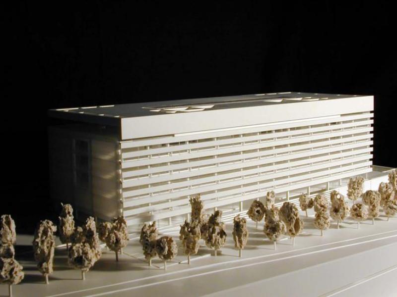Edificio Iris, Recinto Ferial Juan Carlos I, MADRID - Colaboraci�n en el Estudio de Maquetas de Luis Santi