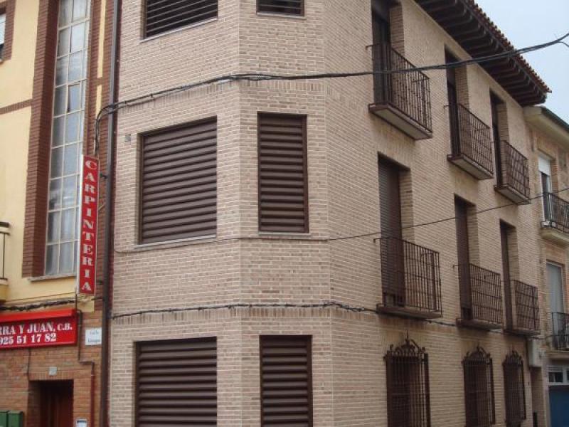Ampliaci�n de edificaci�n existente: tres viviendas
